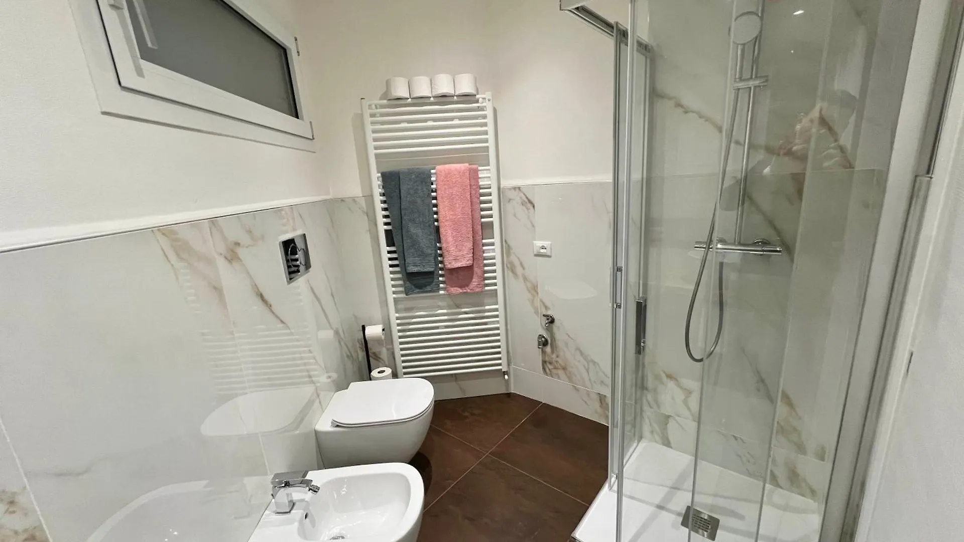 Un Nido A Mantova Historic Apt Near The Center! דירה